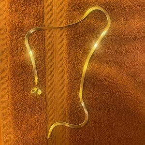 Gorjana Venice (Herringbone) Necklace in 18k gold-plated brass - 17in.